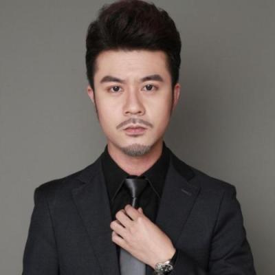 短剧演员何国静