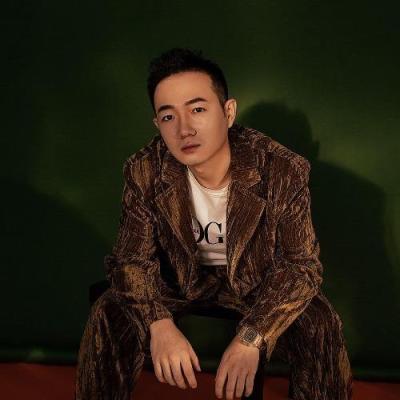 短剧演员过杨斌