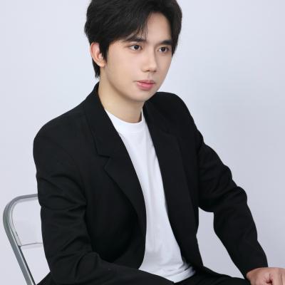 短剧演员