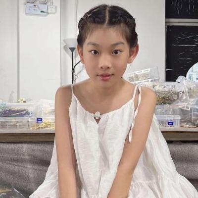 短剧演员姜芊如