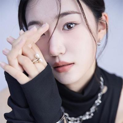 短剧演员冯宸颖