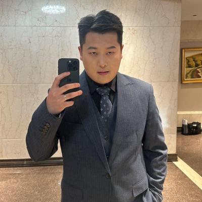 短剧演员刘志壮