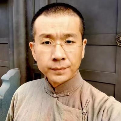 短剧演员常冶凝