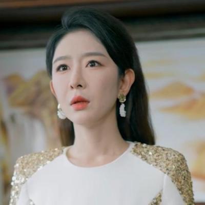 短剧演员林希柠