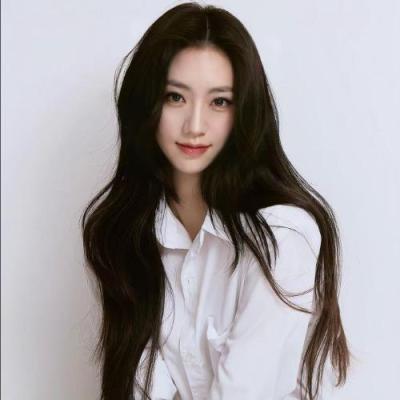 短剧演员杨紫绚