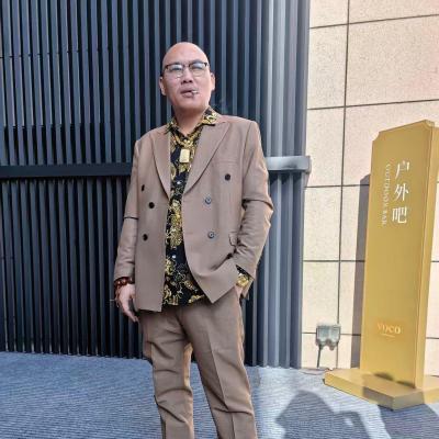 短剧演员韩砚鹏