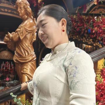 短剧演员吕彩云