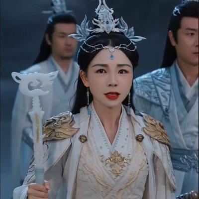 短剧演员