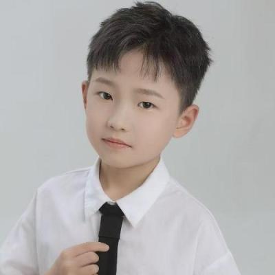 短剧演员