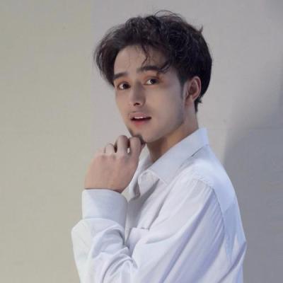 短剧演员
