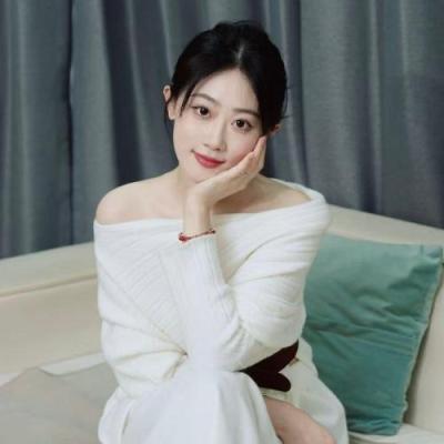 短剧演员侯雅琳