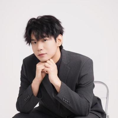 短剧演员闵骥棽