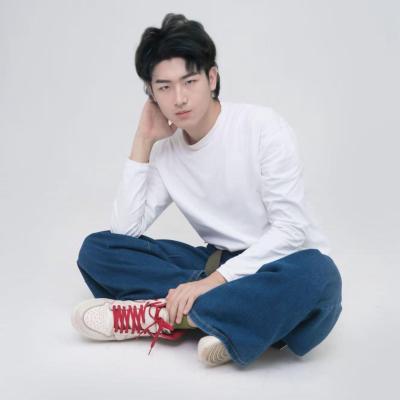 短剧演员白昊欣