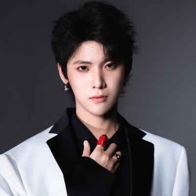 短剧演员