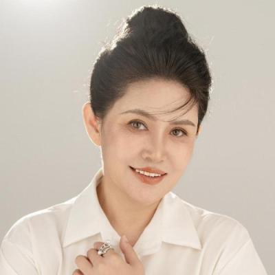 短剧演员温凯迪