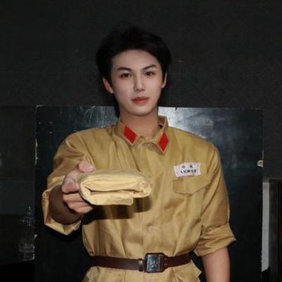 短剧演员曹诗林