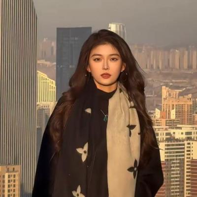 短剧演员林百沐