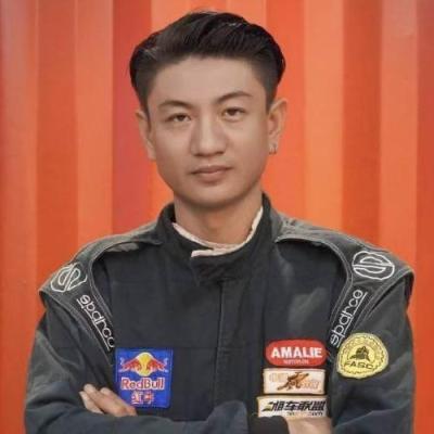 短剧演员杨征征