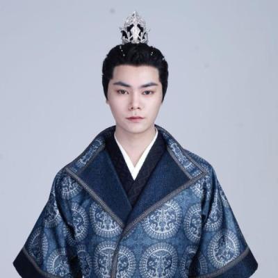 短剧演员陈华杰