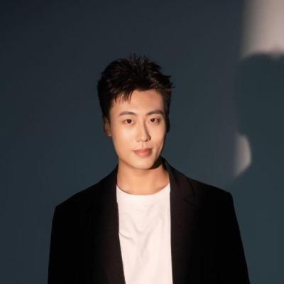 短剧演员尚秦龙