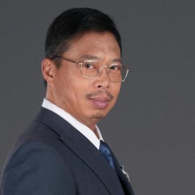 短剧演员贾致钢