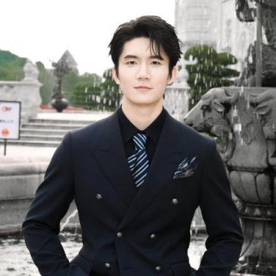 短剧演员
