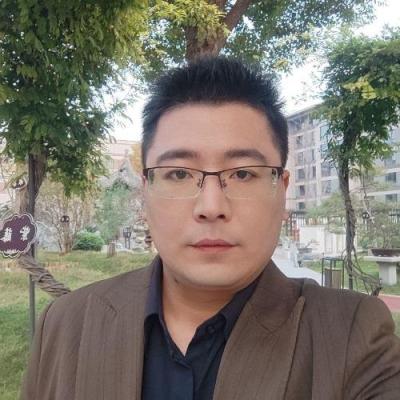 短剧演员李坤