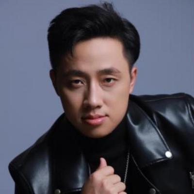 短剧演员杨仲