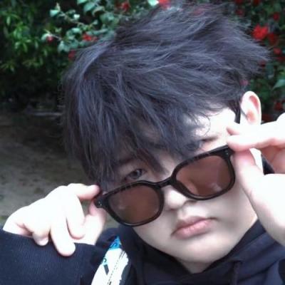 短剧演员吴荆阳