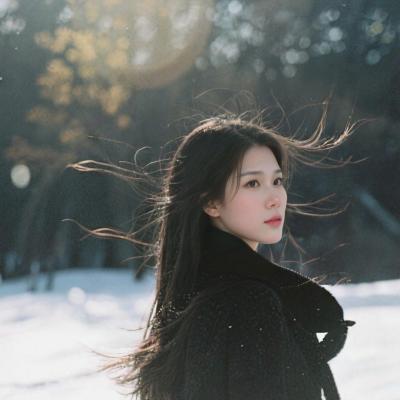 短剧演员姜雪