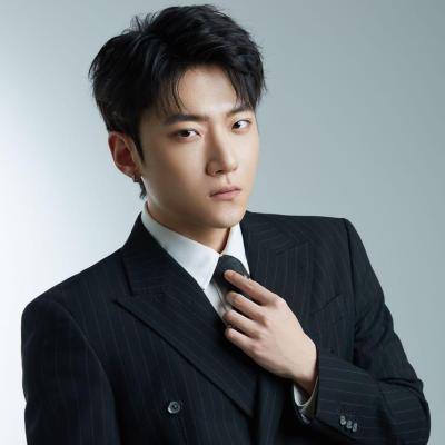 短剧演员