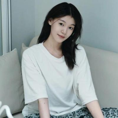 短剧演员刘盈希