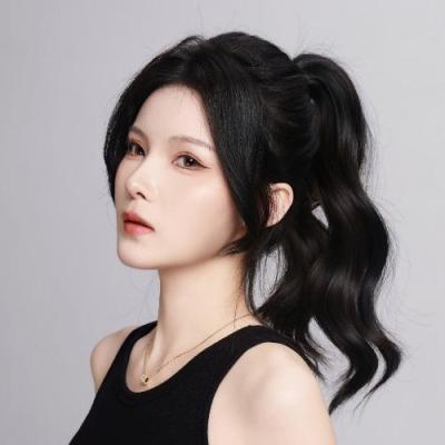 短剧演员Tina李文婷