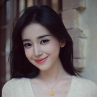 短剧演员娜迪亚