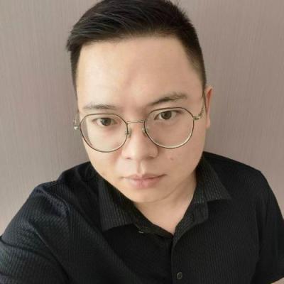 短剧演员龚航