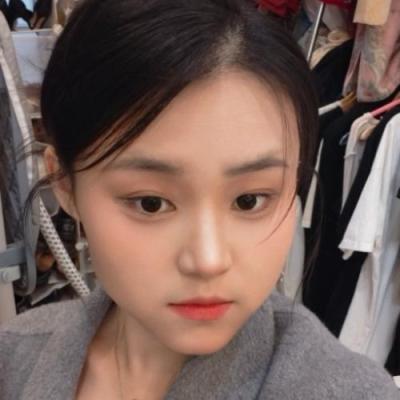 短剧演员程利敏