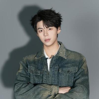 短剧演员张铠瑞