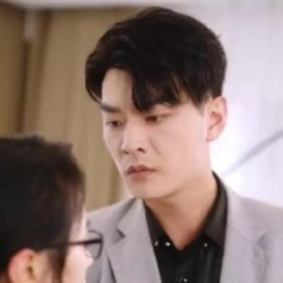 短剧演员周凯