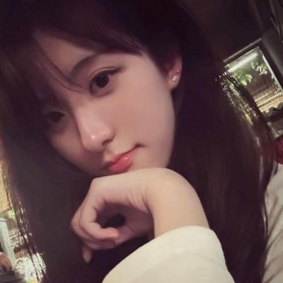 短剧演员李美萱