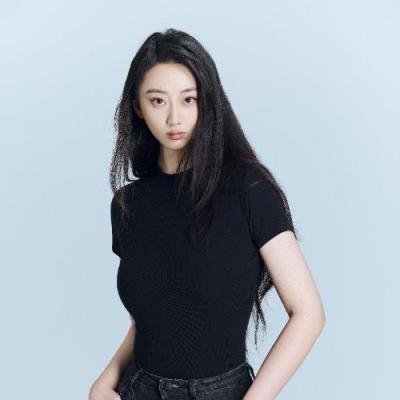 短剧演员沈震生