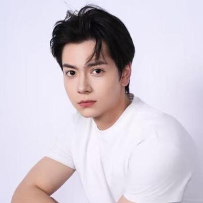 短剧演员金基明