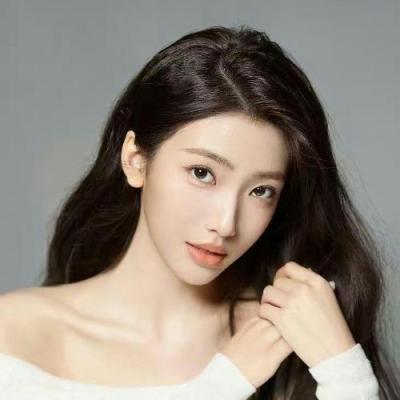 短剧演员赵佩萱