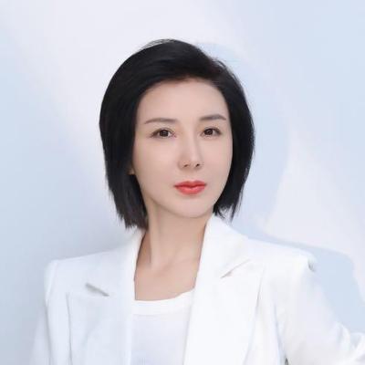 短剧演员李昕芮