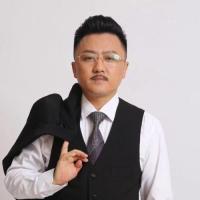 短剧演员薛亦伦