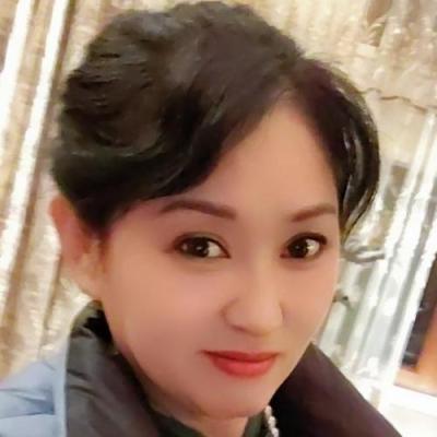 短剧演员张蓉