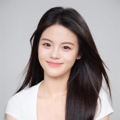 短剧演员周末