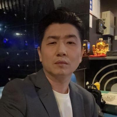 短剧演员刘皓晗