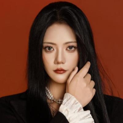 短剧演员李梓婷