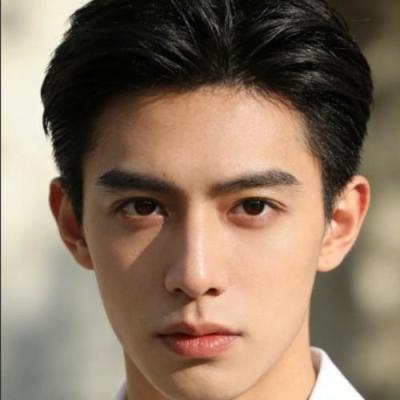 短剧演员于博文