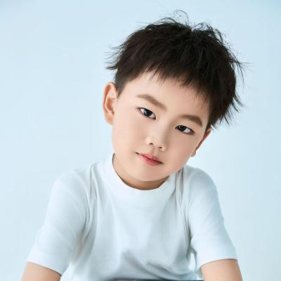 短剧演员